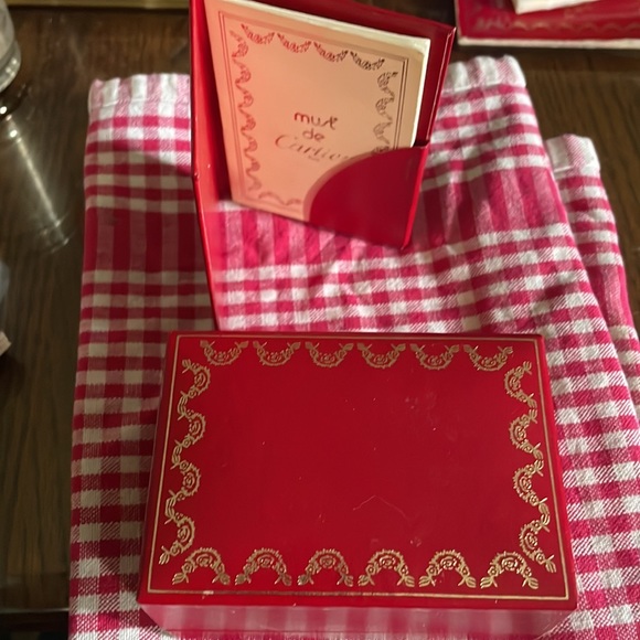 Vintage Cartier watch 37 years old just had it serviced new battery 18K gold - Picture 10 of 17